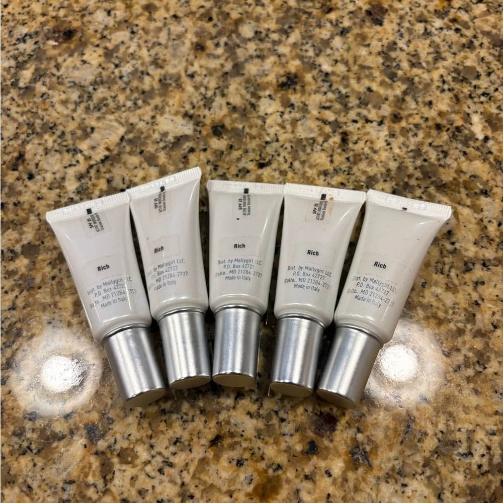 Mally Cancellation Conditioning Concealer‎ in Rich SPF 25 NEW Lot 5 .3oz tubes